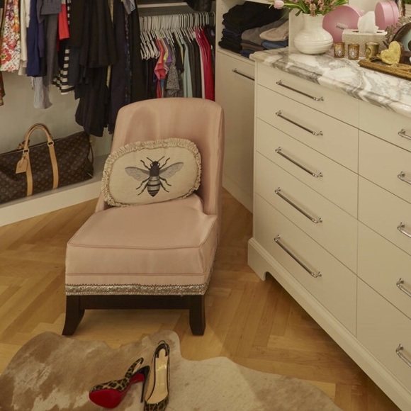 Meet your Posher, Patricia - Picture 1 of 1